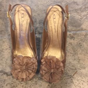 chinese laundry flower heeled sandal